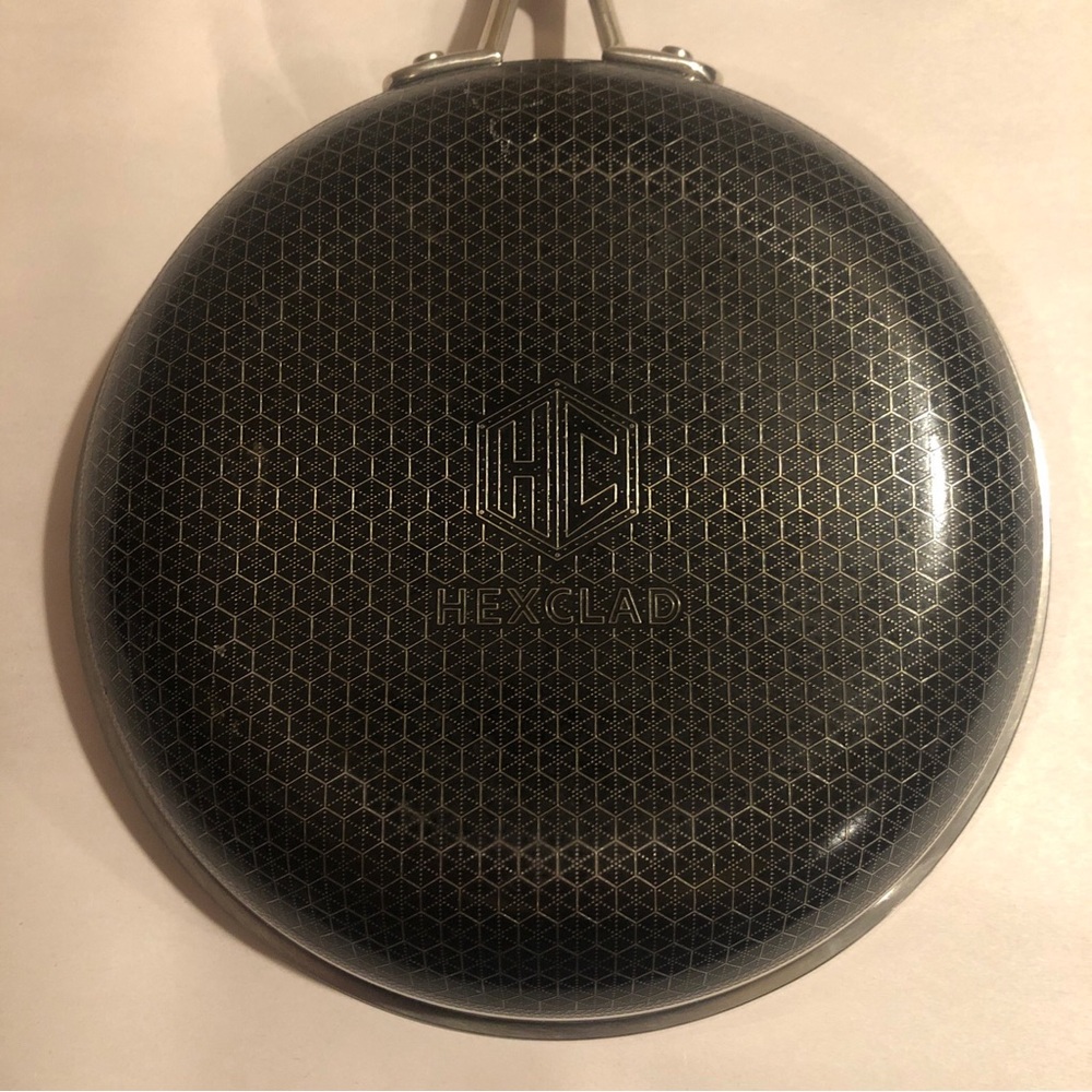 HexClad 8 Inch Hybrid Stainless Steel Non-Stick Frying Pan with Lid - Picture 11 of 16
